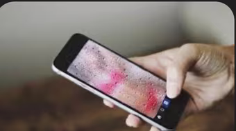 Lên mạng livestream khoe thân, cô gái trẻ bị đe dọa tống tiền 