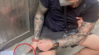 CSGT phát hiện nam thanh niên tàng trữ ma túy trên phố Hồ Tùng Mậu