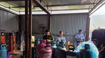 Phá liên tiếp những cơ sơ vi phạm ‘nhiều không’ trên địa bàn Hà Nội