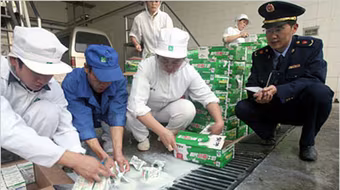 Bắt 2.000 đối tượng vi phạm an toàn thực phẩm