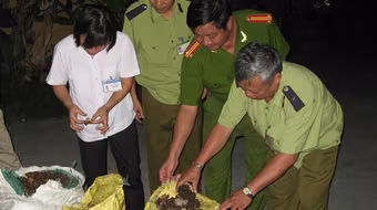 Bánh Trung thu bẩn, đáng sợ