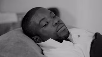 Gian lận kinh doanh, một nhân viên ngân hàng UBS bị bắt giữ