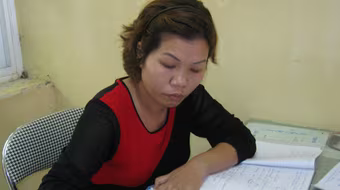 Vỡ nợ vì “cố đấm ăn xôi”