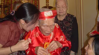 Hà Nội tặng quà tết  các đối tượng chính sách