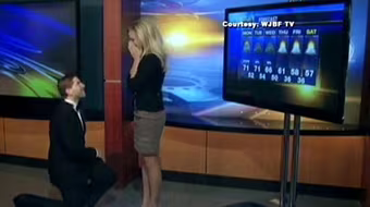 Cầu hôn ngay tại trường quay