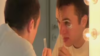 Bán nước mắt, dịch vụ lạ lùng ở Ba Lan