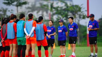 Tuyển nữ Việt Nam hội quân ngay sau ngày 20-10 