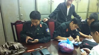 CSCĐ nổ súng cảnh cáo, vẫn liều lĩnh lao vào tấn công