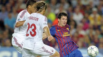 Barcelona đánh rơi chiến thắng trong tiếc nuối