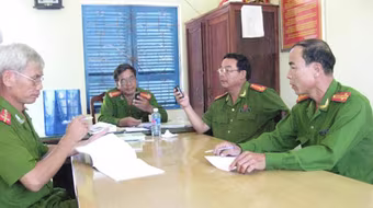 Cuộc đấu súng với tên sát thủ "độc nhãn"