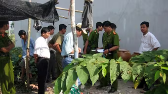 Dựng lại hiện trường vụ nhà báo bị vợ đốt chết