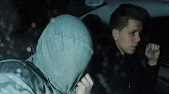 Thua trận, "sao" Arsenal tới hộp đêm giải khuây