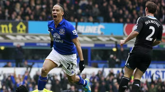 Chelsea thất trận tại Goodison Park