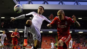 Lữ đoàn đỏ thất thủ tại Anfield