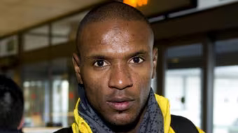 Abidal đã được xuất viện