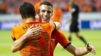 Hà Lan đại thắng, Bồ Đào Nha phơi áo tại Lisbon