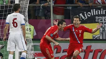 "Gấu" Nga đại thắng, "Đại bàng" chết hụt