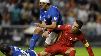 BĐN và Hà Lan thắng đậm, Italia nhọc nhằn hạ Malta 