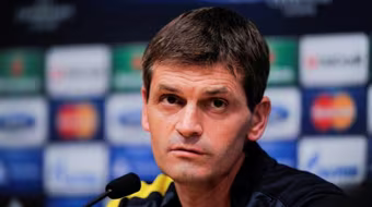 CĐV Barcelona nhận hung tin