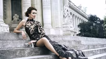 C. Ronaldo tán tỉnh siêu mẫu Tây Ban Nha