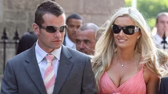 Thủ thành Shay Given bỏ nhà theo gái 