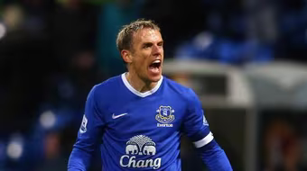 Phil Neville xác nhận sẽ giải nghệ