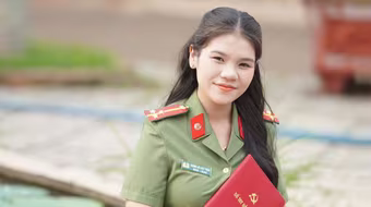 "Trời sắp sáng rồi" - Tiếng lòng người lính trong chiến tuyến thầm lặng