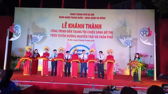 Khánh thành công trình trang trí chiếu sáng trên trục đường Nguyễn Trãi - Trần Phú