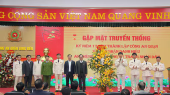 Công an quận Long Biên điều tra, khám phá 2.580 vụ phạm pháp hình sự