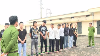 Gần 20 thanh niên 'hỗn chiến' trong đêm, 1 người thương tích nặng