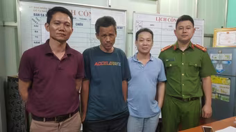 Giúp đỡ một người đàn ông đi lạc gần 2 tuần trở về với gia đình