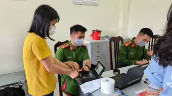 Hà Nội: Tạm dừng cấp Căn cước công dân gắn chip tại các huyện Đông Anh, Thường Tín 