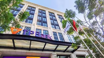 Công an Hà Nội điều tra làm rõ 2 vụ chiếm đoạt tài sản của ngân hàng 