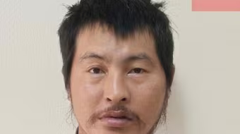 Lẻn vào quán tẩm quất trộm cắp 2 chiếc điện thoại di động