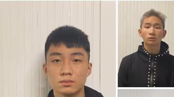 Rạng sáng, 3 gã choai 10X vung kiếm chặn đường, cướp xe máy của người phụ nữ 