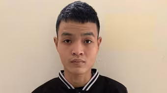 Bắt giữ gã trai giao cấu với bé gái 14 tuổi