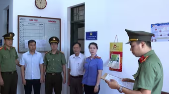 Khởi tố cựu Chủ tịch UBND thị xã Phú Thọ 