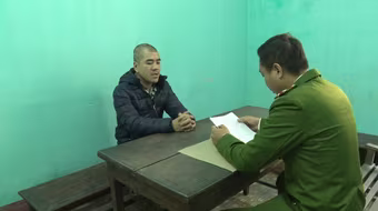 Chủ quán Internet 'kiếm thêm' bằng việc cho vay lãi nặng 