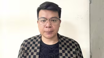 “Tú ông” điều hành đường dây mại dâm qua mạng xã hội