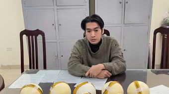 Công an quận Thanh Xuân khởi tố đối tượng buôn bán hàng cấm là pháo hoa nổ 