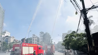 Phường Kim Liên diễn tập phương án chữa cháy, cứu nạn tại chợ A12 Khương Thượng 