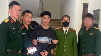 Công an phường Kim Liên bắt giữ đối tượng truy nã 