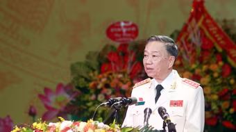 Vinh quang Công an nhân dân 75 năm những trang sử vàng