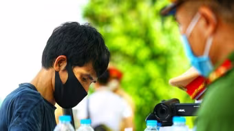 Uống nước lạ, lái xe dương tính với ma túy