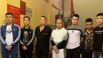 Hiếu “chùa vua” và thủ đoạn “cắt cổ” người vay bằng tín dụng đen