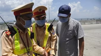 Hơn 1.100 lái xe vi phạm nồng độ cồn bị xử phạt trong ngày nghỉ lễ 1-5