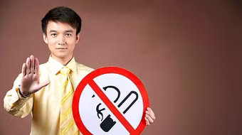 Hút thuốc lá khiến “cậu nhỏ” ngắn lại