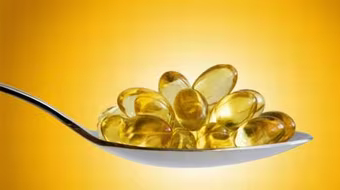 Bổ sung omega-3 không bảo vệ khỏi các vấn đề về tim