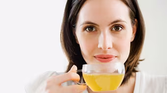 Trà xanh giúp giảm nguy cơ ung thư đường tiêu hóa