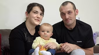 Chửa hơn 10 tháng mà không biết mình có thai